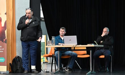 S predstavitve rezultatov eksperimenta uvedbe ohranitvenega kmetijstva na Stanovnu: