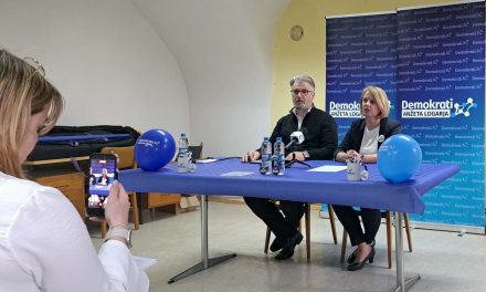 Mojca Žnidarič za poslanko v DZ kandidira na listi DEMOKRATOV Anžeta Logarja