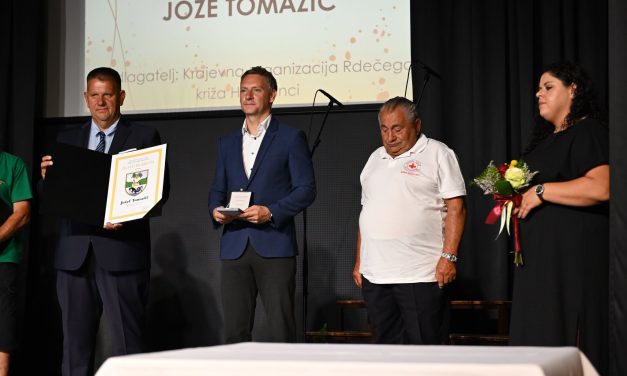 Miklavž pri Ormožu: OB 61.krajevnem prazniku zaslužnim podelili 3 posebna priznanja, bronasto, srebrno in zlato plaketo Krajevne skupnosti